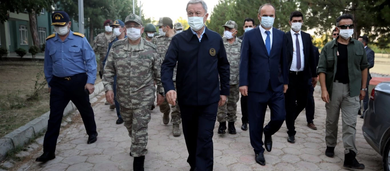 Αιφνιδιαστικά ο Χ.Ακάρ στα ελληνοτουρκικά σύνορα για επιθεώρηση των στρατευμάτων - Τι ετοιμάζει η Άγκυρα;